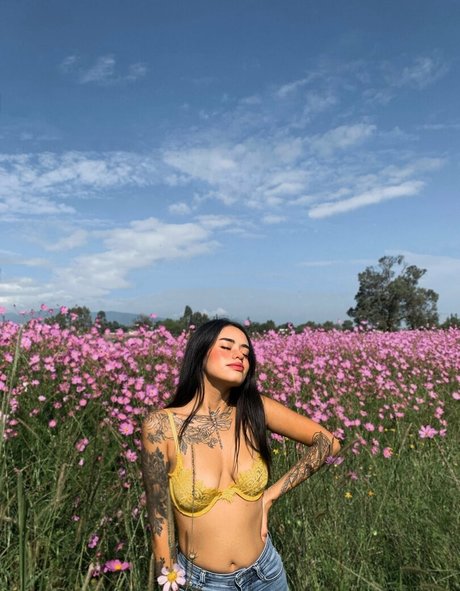 libeluna pornstar beautiful photo