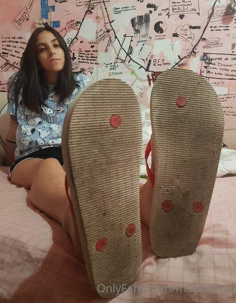 maybelfree nudes model pic