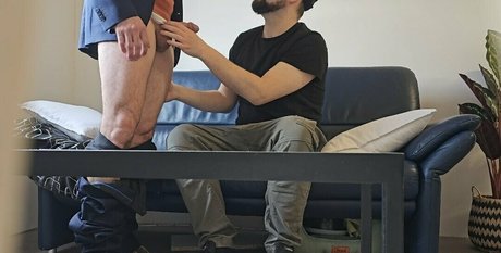 anto goes hunting free star image