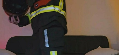 anto goes hunting pretty actress photos