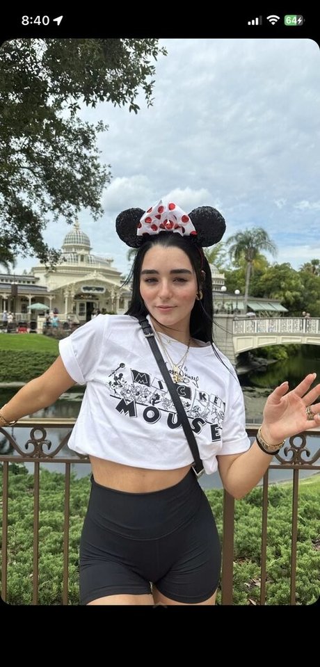 Indiana Massara star art img