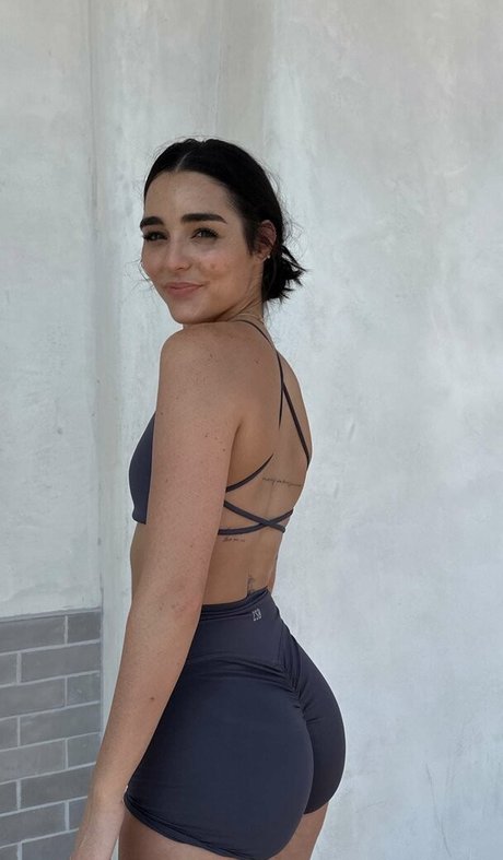 Indiana Massara perfect star photos