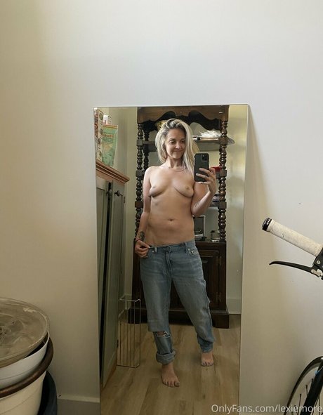 lexiemore nude pornstar galleries