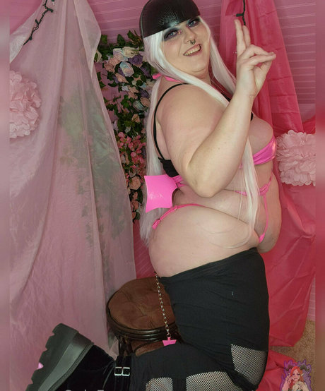 curvymonstergirlfree xxx actress gallery