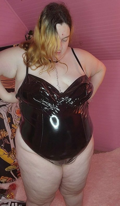 curvymonstergirlfree pornstar archive