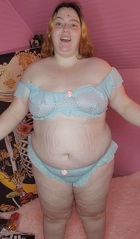 curvymonstergirlfree star nice gallery