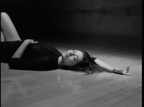 Phoebe Tonkin star adult image