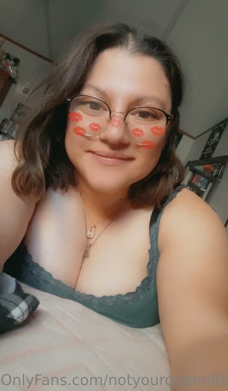 notyourqueen86 art pornstar photos