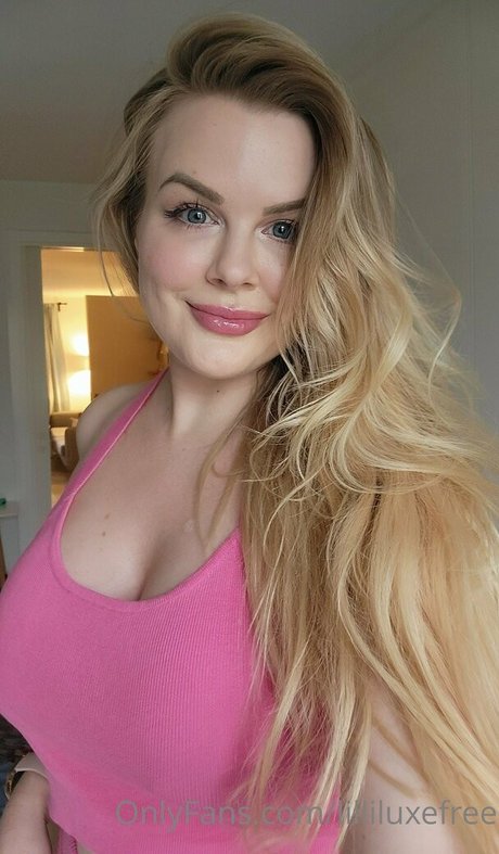 lilliluxefree sex pornstar gallery