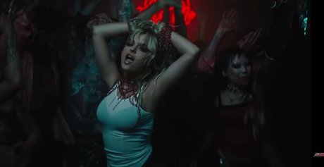 Bebe Rexha star pretty pictures