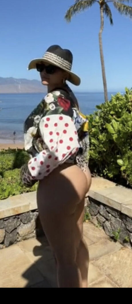 Bebe Rexha xxx star photos