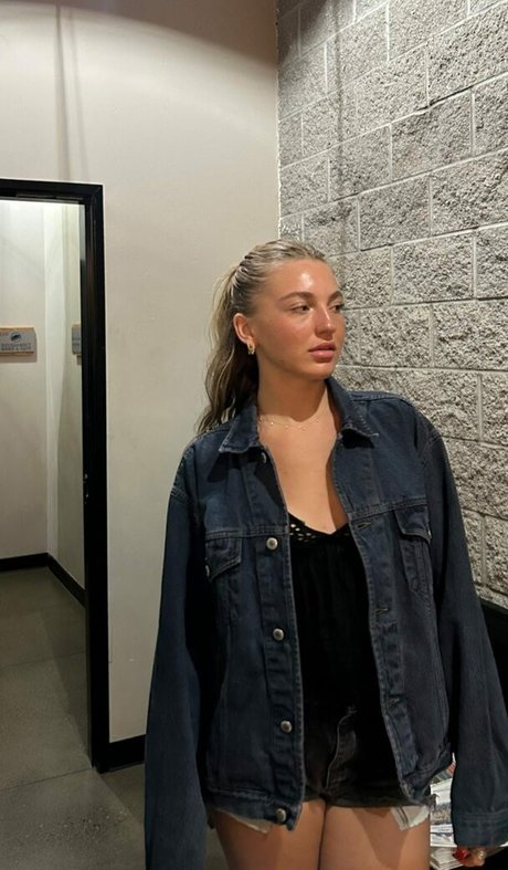 Brynn Rumfallo xxx pornstar archive