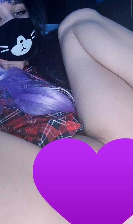 AurorkaUwU star exclusive photos