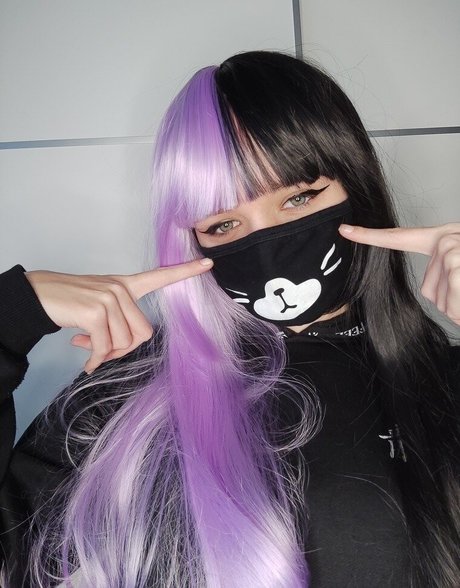 AurorkaUwU star high quality picture