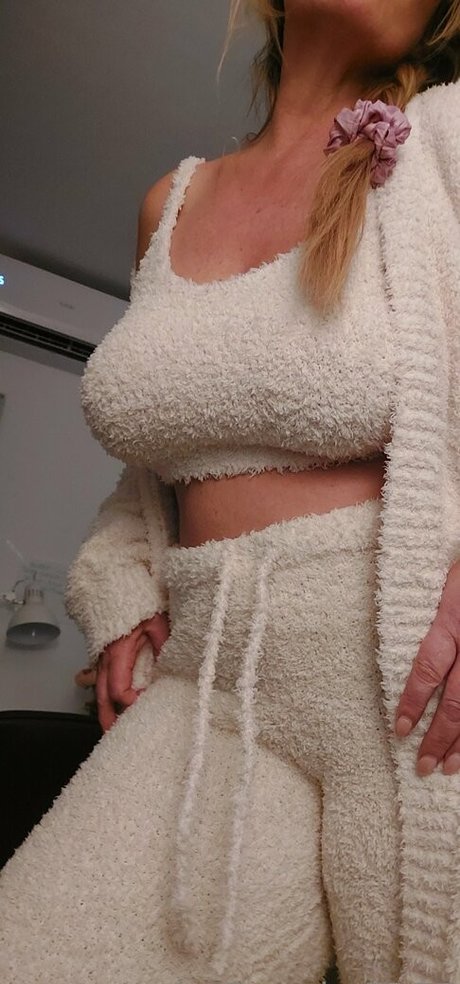 ladycroatiafree art pornstar images