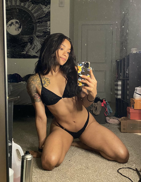 cocofreda high quality model images