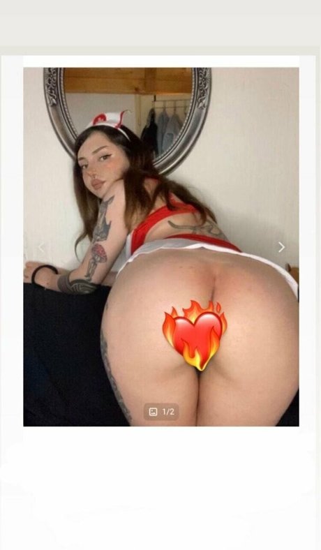 pussy spreading onlyfans porno picture