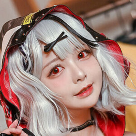 Hachi Cosplay top model photo