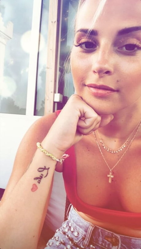 Kelly Vedovelli erotic pornstar images