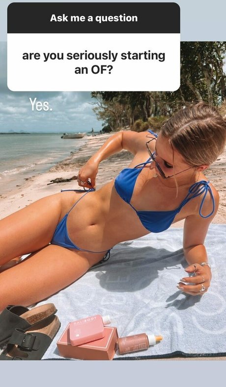 Lillie Bass hot pornstar photos