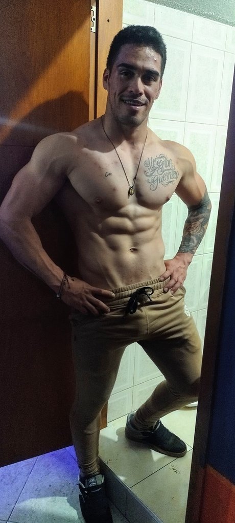 Esteban fit_ free star pic