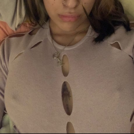 LUVS TRAMP STAMP_ star nice photos