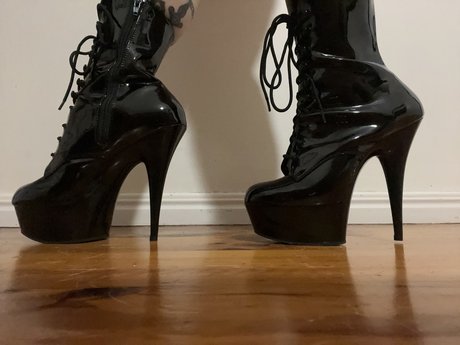 Myrithayne exclusive actress gallery