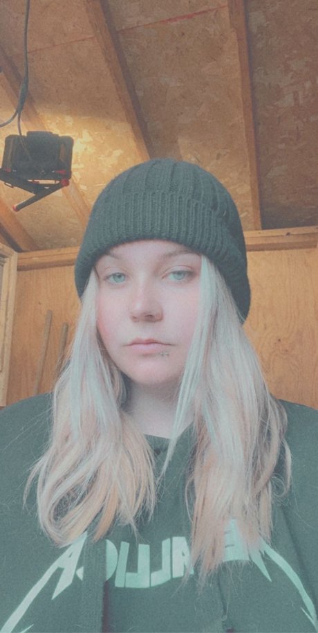 mykimyers nude pornstar img