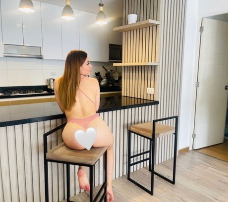 Gaby G naked pornstar img