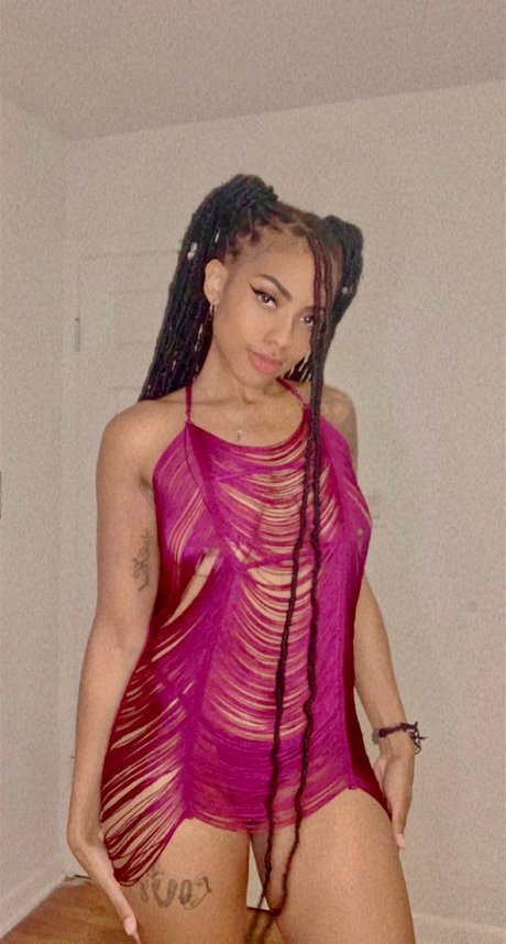 Gorgeous 24 hot star image