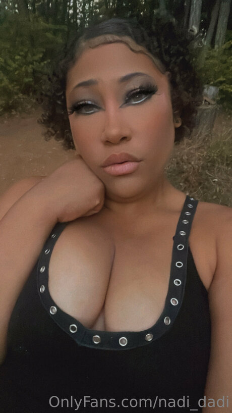 Nadi Hustle free model pics