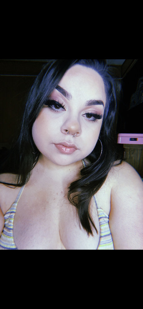 Natalia Escobedo nudes model pics