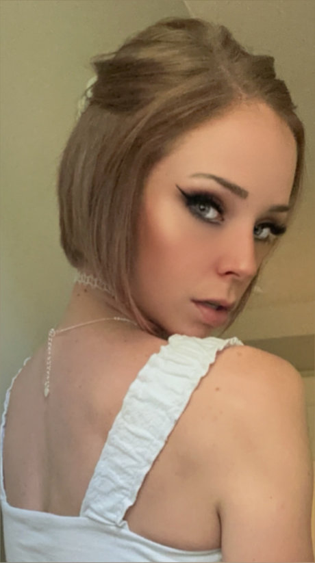 Lyra Dawn_ xxx star img