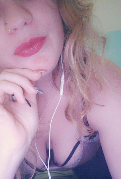 CurvyHottie star pretty galleries