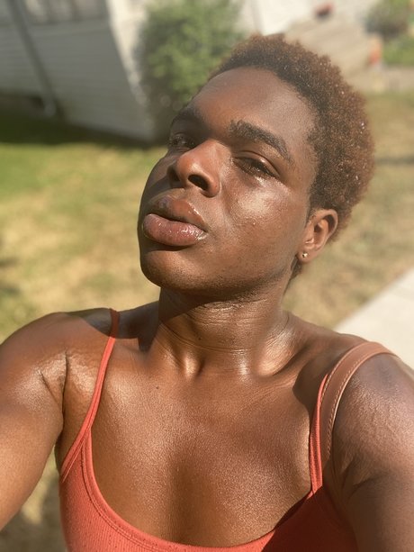 Fruitrollup66_ pornstar top photo