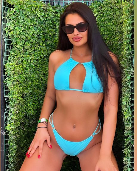 Cristina Adelina VIP model naked img