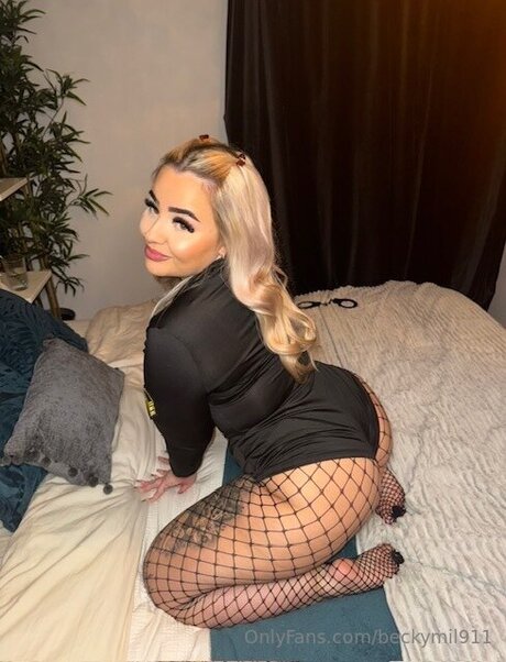 Rebecca Goodwin pornstar art img