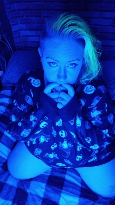 Neon Princess VIP actress pics