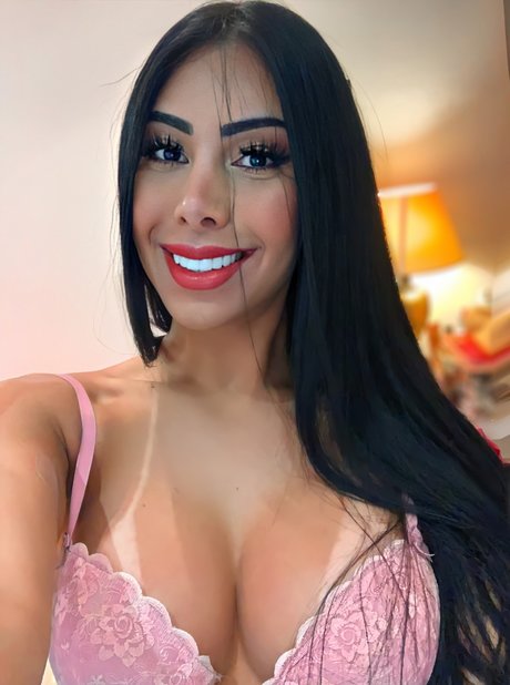 _B Nicole Silva pretty actress galleries