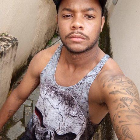 Nicol ssouza art actress pictures