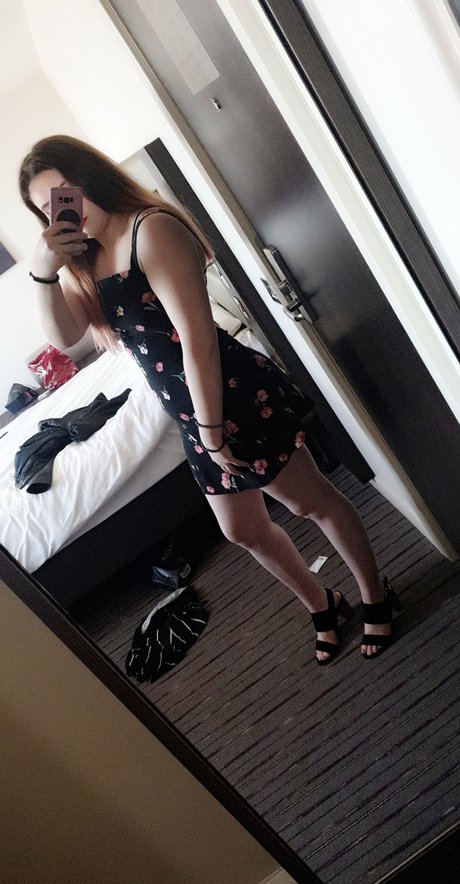 Autumnwillows sex actress img