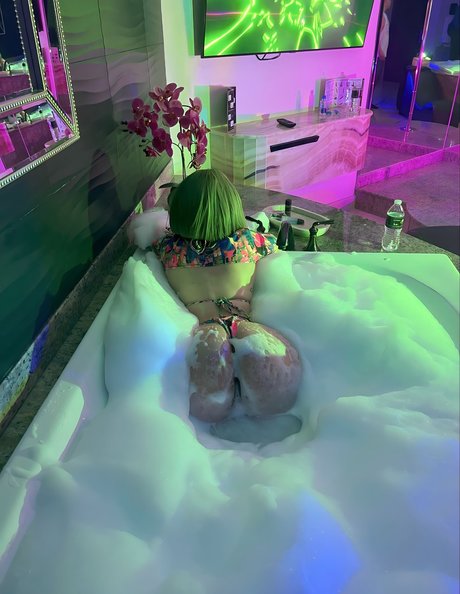 Estefania Me sex model galleries