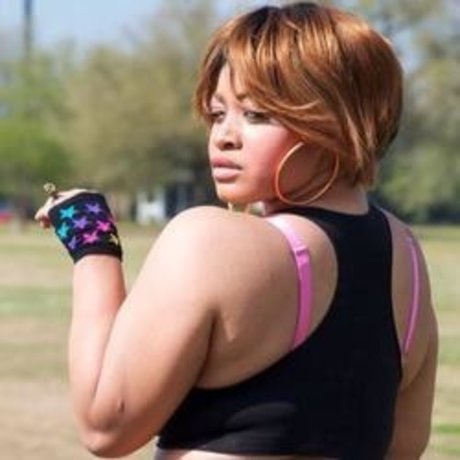 NINADOLL adult actress pictures