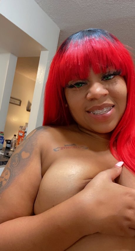 NINAA KEYY pornstar gallery