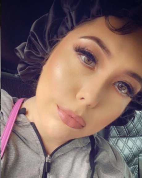 Pretty Nilla_ porn model img