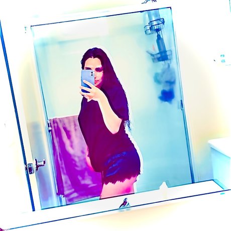 NikxiCandii model naked pics