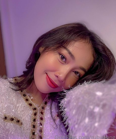 rubywang adult model galleries