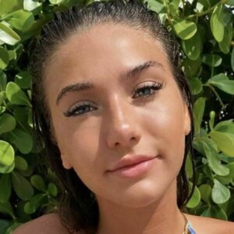 Olivia Mogan nice model galleries