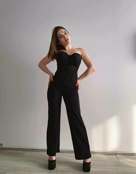 alenavipfox hot star archive