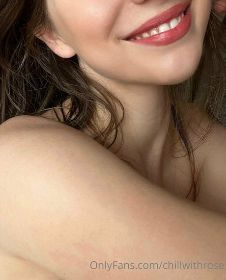 chillwithrose pretty model pics